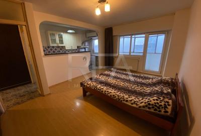 Garsoniera spatioasa Jumbo Center - 2