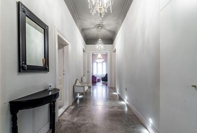 Apartament spatios cu 3 camere de LUX pe Metianu Comision 0 - 2