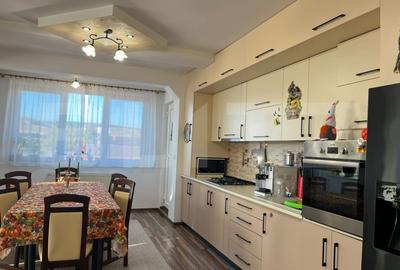 Apartament 4 camere, pe doua nivele, la cheie, parcare, la 4km de Vivo! - 6