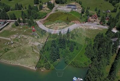De vanzare teren cu deschidere la lac Colibi?a - 9