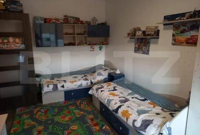 Apartament cu 3 camere semidecomandat, mobilat în Borhanci - 2