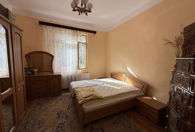 Casă cu 4 camere în Central - 4