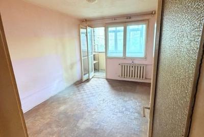 Apartament cu 3 camere semidecomandat în Crângași - 15