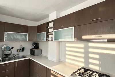 Apartament cu 3 camere decomandat în Central - 3
