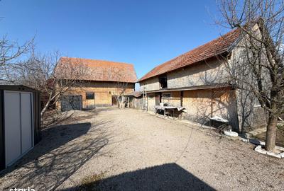 Casă cu 4 camere cu Teren 1527 Mp în Brateș - 14