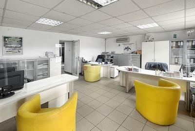 Vad Comercial Ridicat, Vizibilitate maxima - 9