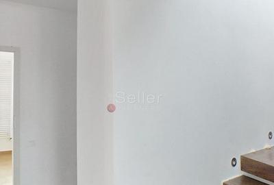 Spațiu comercial, de 160 mp, în Central - 3