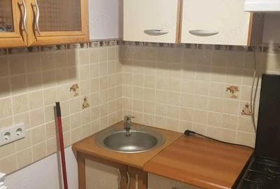 Soarelui Bulevardul Sudului | Bloc izolat | Etaj intermediar - 4