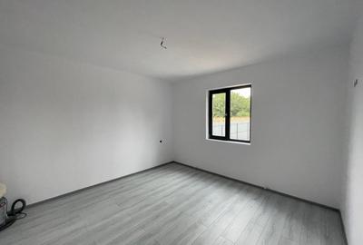 Casa noua P+1 cu teren de 393mp la Braniste/Podari - 4