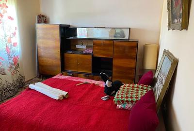 Casa 4 camere de inchiriat sat Tiganesti comuna Munteni - 3