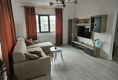 Casă cu 4 camere cu Teren 280 Mp în Berceni - 2