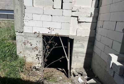 Casă cu 4 camere în Costișa