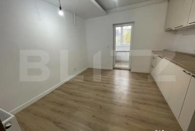 Apartament cu 3 camere decomandat în Central - 14