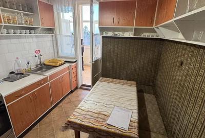 Apartament cu 3 camere decomandat în Central - 4