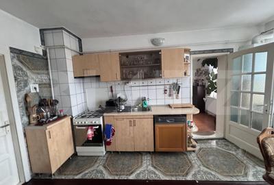 Casa spatioana de 361 mp utili, regim D+P+M, teren de 1366 mp , Dambu Rotund - 10