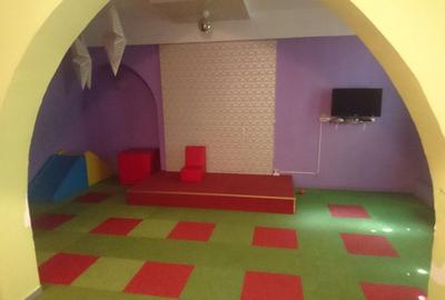 Casă cu 5 camere cu Teren 170 Mp în Iancului - 11