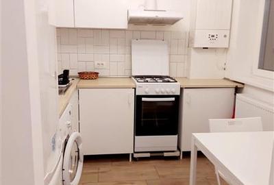 Casă cu 3 camere cu Canalizare în Eroii Revoluției - 9