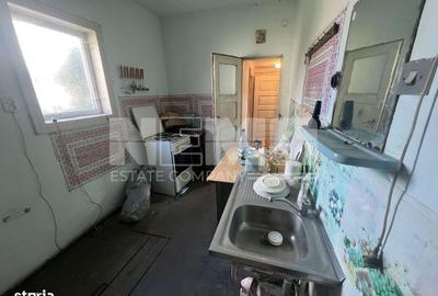 Casă cu 4 camere cu Teren 1300 Mp în Dornești - 5