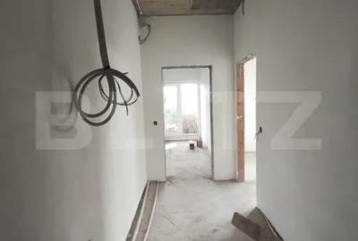 Casă cu 7 camere cu Teren 980 Mp în Sânmartin - 13