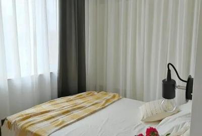 Apartament cu 2 camere decomandat în 1 Decembrie 1918 - 2