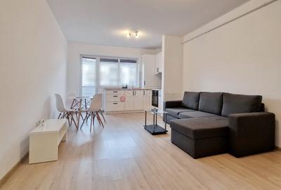 Garsoniera Moderna Structura Generoasa - 2