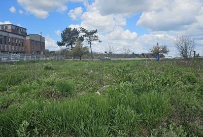 Teren de 2405 mp, în Zona Industrială - 1