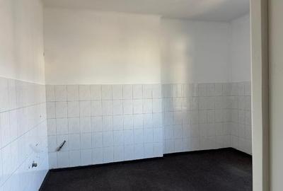 Apartament 4 camere decomandat - 6