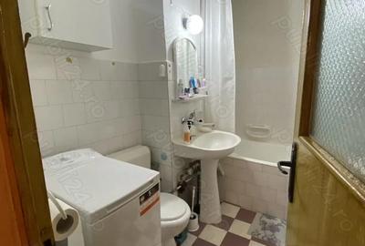 Apartament cu 2 camere decomandat în Central - 1
