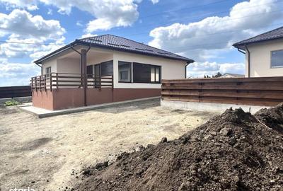 Casă cu 3 camere cu Teren 800 Mp în Valea Lupului