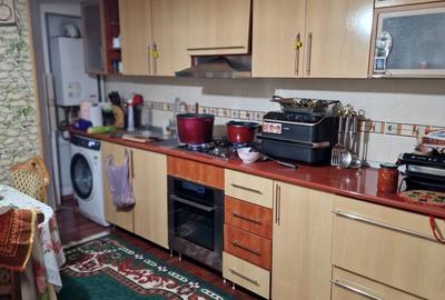 Apartament cu 3 camere decomandat în Băceni - 6