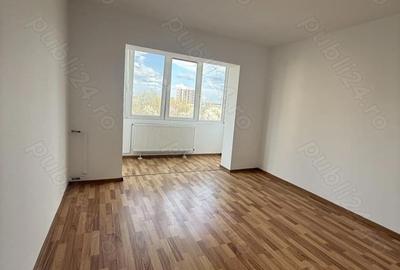 Apartament cu 3 camere decomandat în Soarelui