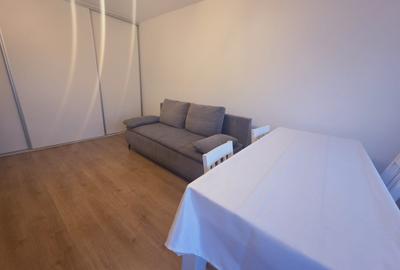 Apartament cu 2 camere decomandat în Tractorul - 4