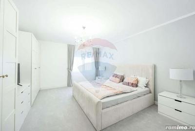 De vanzare Casa ultrafinisata cu 4 camere ?i piscina in Santandrei - 2