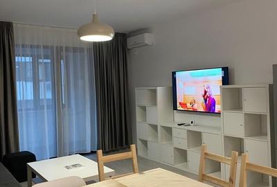 Apartament cu 2 camere semidecomandat, mobilat în Progresul - 5