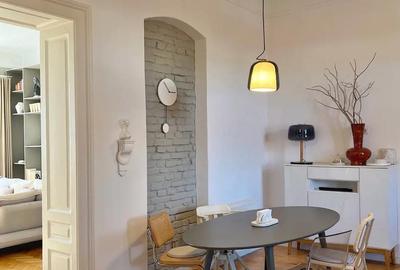 Apartament cu 3 camere semidecomandat în Central - 2