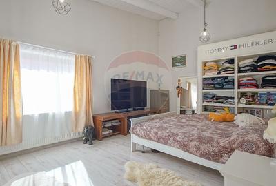 Casă cu 3 camere cu Teren 583 Mp în Colonia Bod - 6