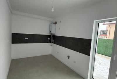 Case Tip Insiruit P+1E cu Finisaje Premium in Valea Lupului, Iasi COMISION 0% - 12