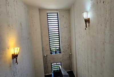 Casa individuala, complet mobilata si utilata, piscina, gradina - 8