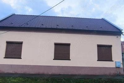 Casa de vanzare la Varias - 3