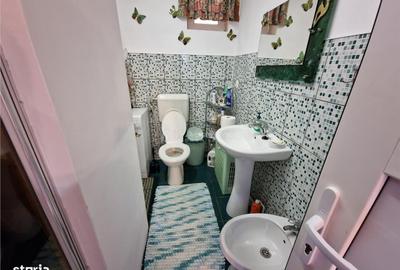 Casă cu 7 camere cu Teren 600 Mp în Central - 12