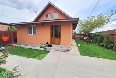Casă individuală cu 3 camere cu Teren 263 Mp în 9 Mai - 1