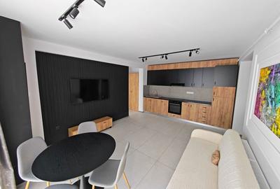 Apartament cu 3 camere decomandat în Central - 1