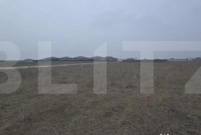 Teren de 1052 mp, în Aeroport - 1