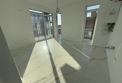 Apartament cu 2 camere semidecomandat în Giroc