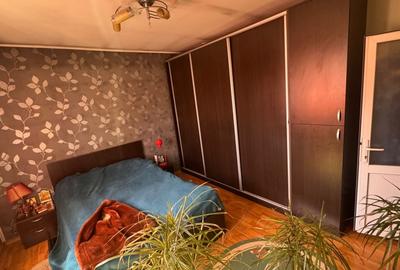Apartament cu 2 camere decomandat, mobilat în 23 August (Cațelul)