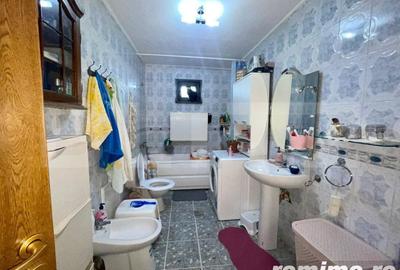 Casă cu 8 camere cu Garaj în Miroslava - 5