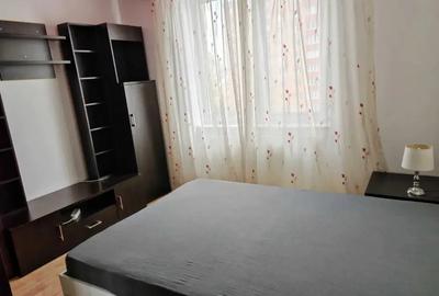 Apartament cu 3 camere decomandat în Calea București - 6