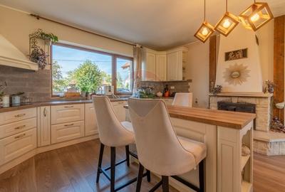 Proprietate exclusivista de vanzare: 2 case | 9 camere | 2000 mp teren - 36
