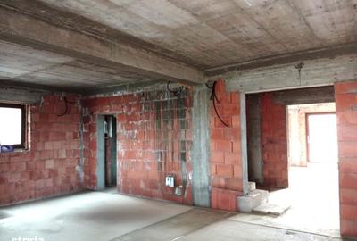 Casă cu 4 camere cu Teren 1400 Mp în Sânnicolau Mic - 7