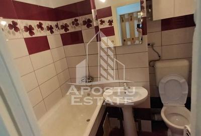Apartament cu 3 camere semidecomandat, mobilat în Dacia - 18